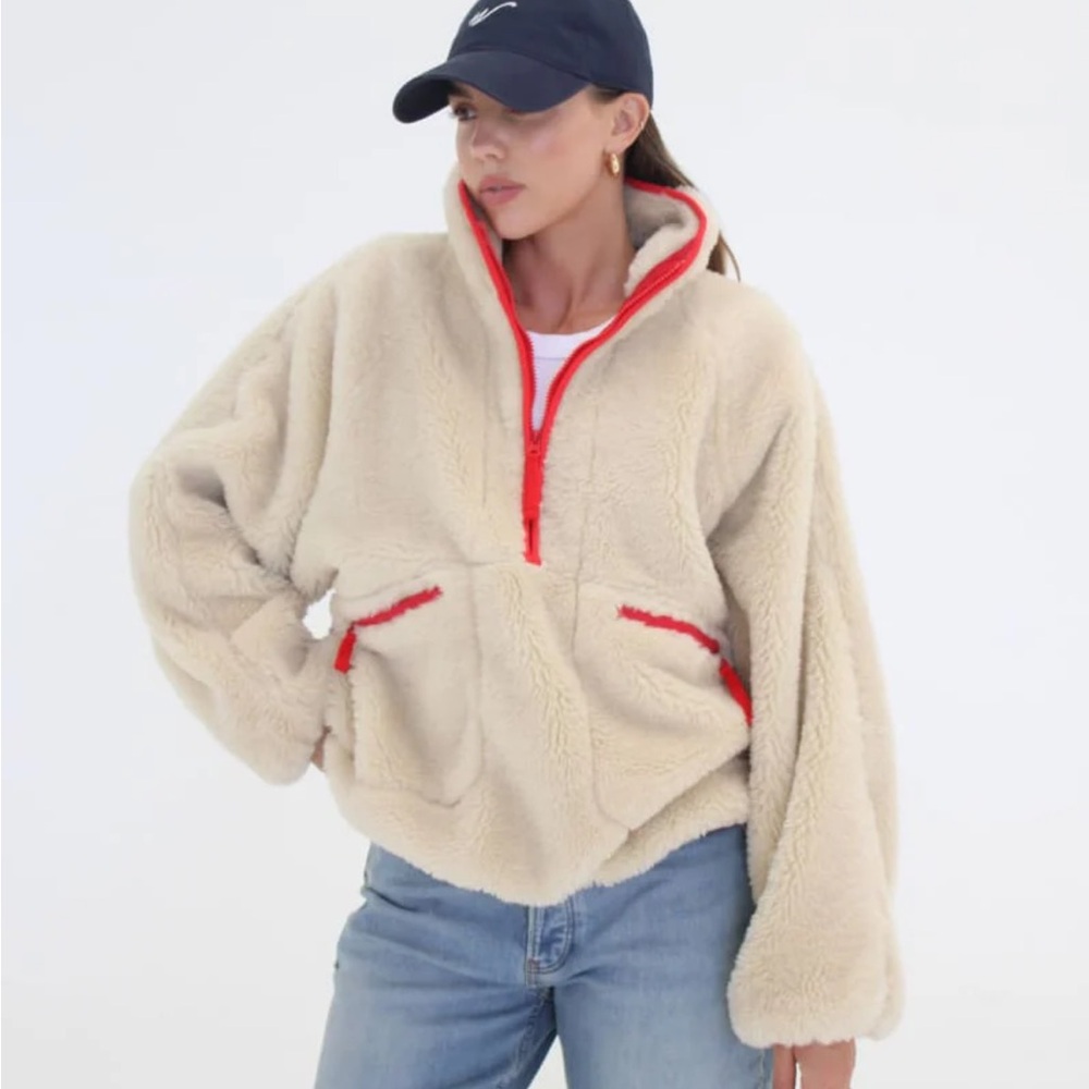 NWT Rumored Sun Valley Sherpa